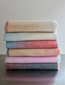 Elvang Denmark Carte Postale throw Throw