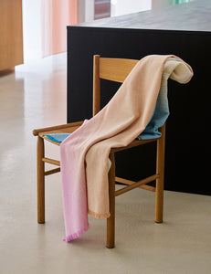 Elvang Denmark Carte Postale throw Throw Blue-pink