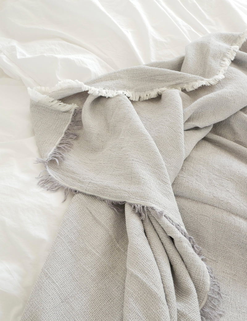 Elvang Denmark Daisy sengetæppe Bedcover Grey